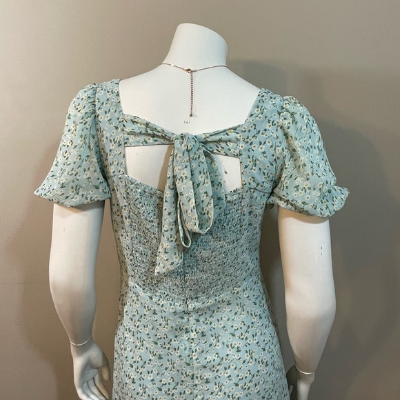 NWOT Whiteroom & Cactus Floral Dress - Picture 3 of 7